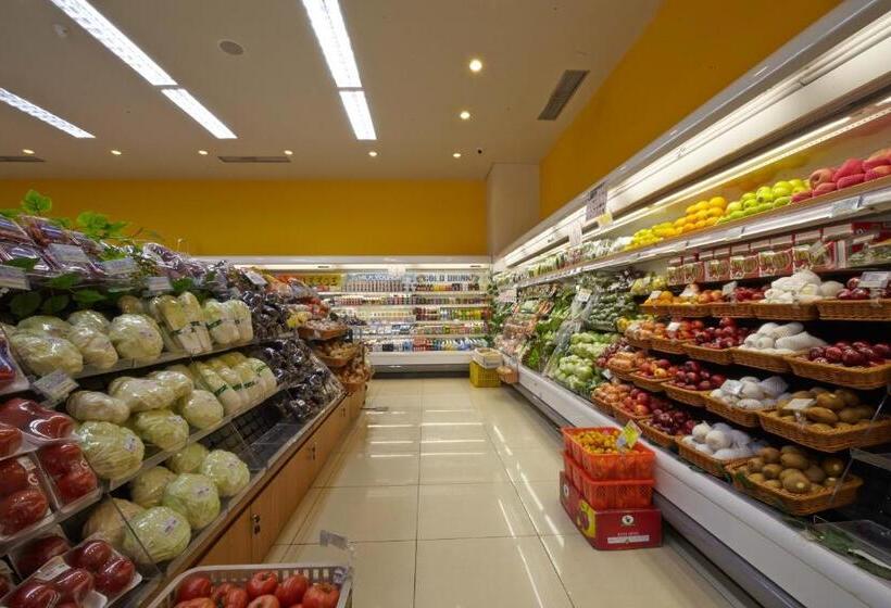 Отель Axia South Cikarang Service Apartment