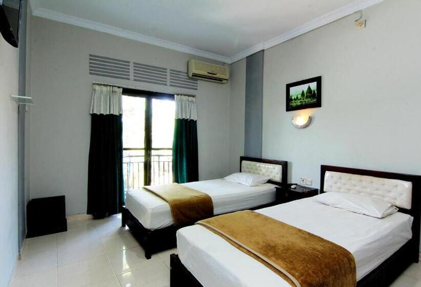 Отель Bugis Asri