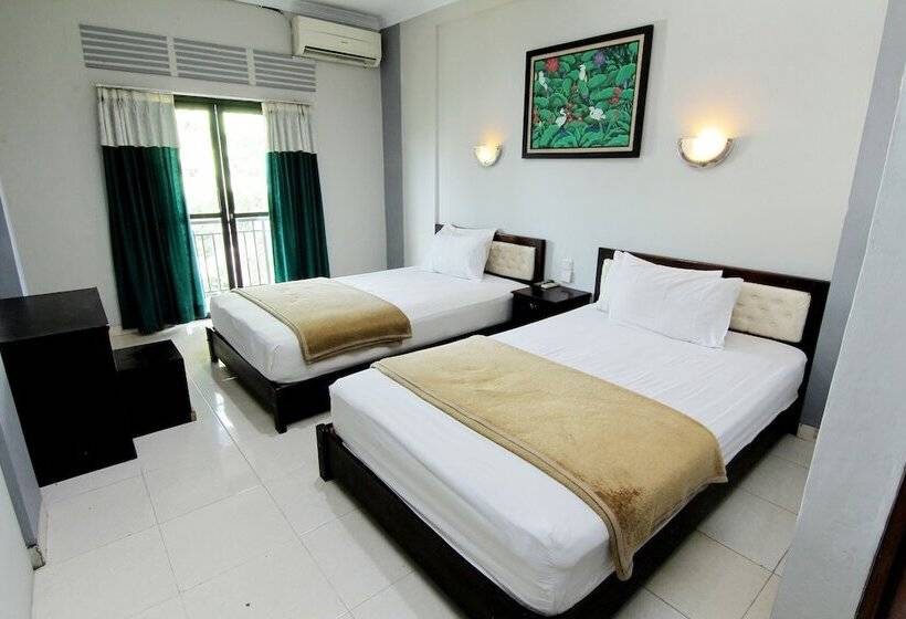 Отель Bugis Asri