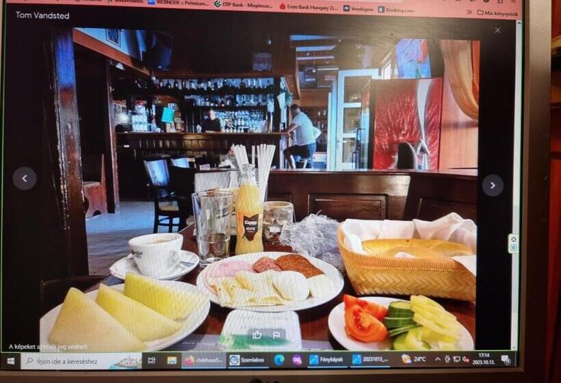 ホテル Club Haus 502 Kalocsa