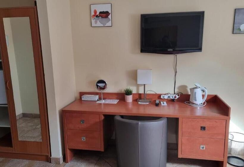 ホテル Club Haus 502 Kalocsa