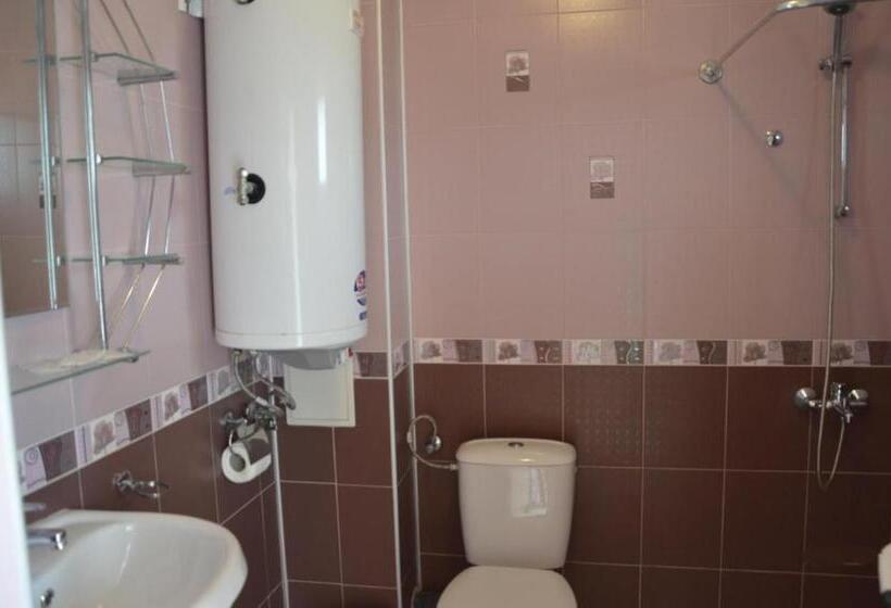 בית מלון כפרי Complex Exotica