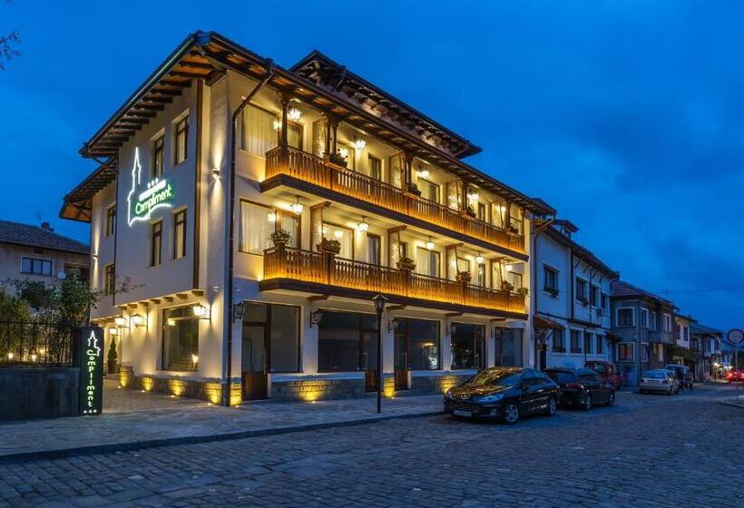 فندق Compliment
