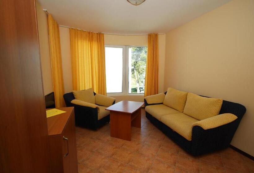 Отель Continental