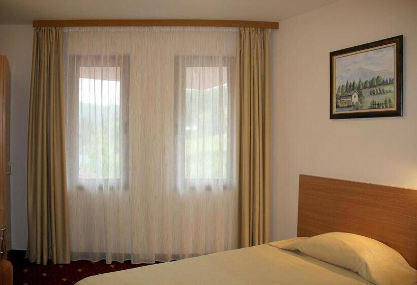 ホテル Coop Rozhen