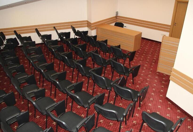 ホテル Coop Rozhen