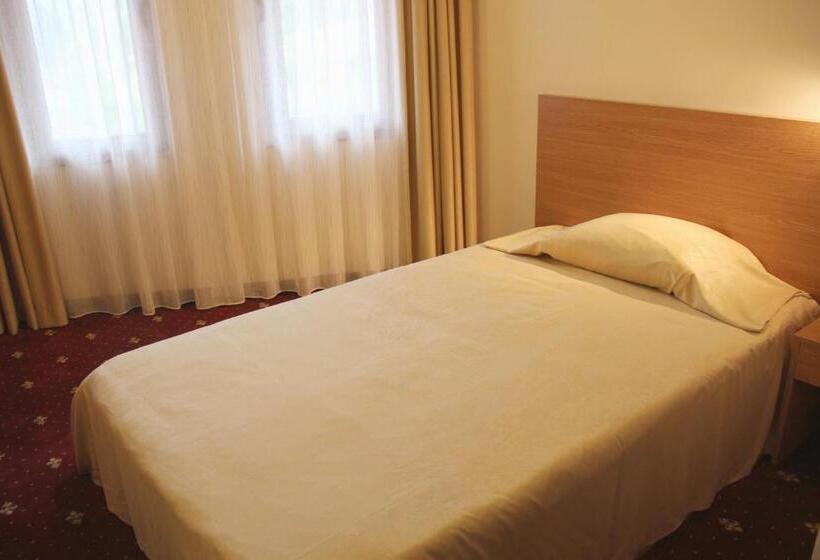 ホテル Coop Rozhen