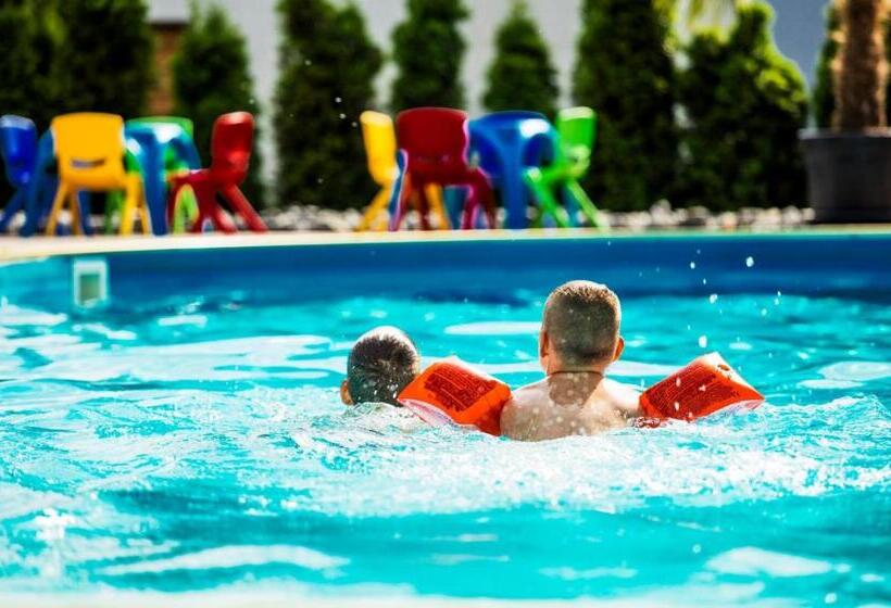 호텔 Csopak Resort & Lake