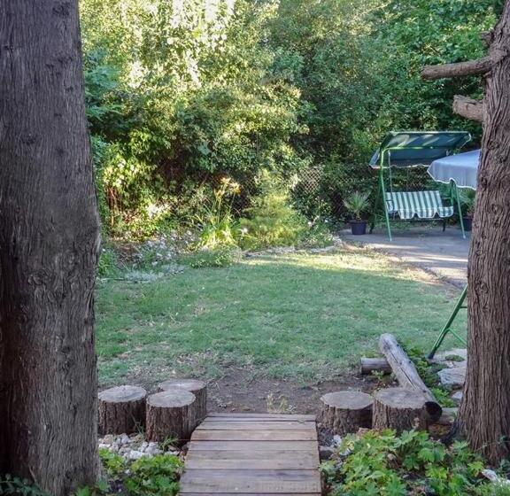 Family нouse нotel Asai