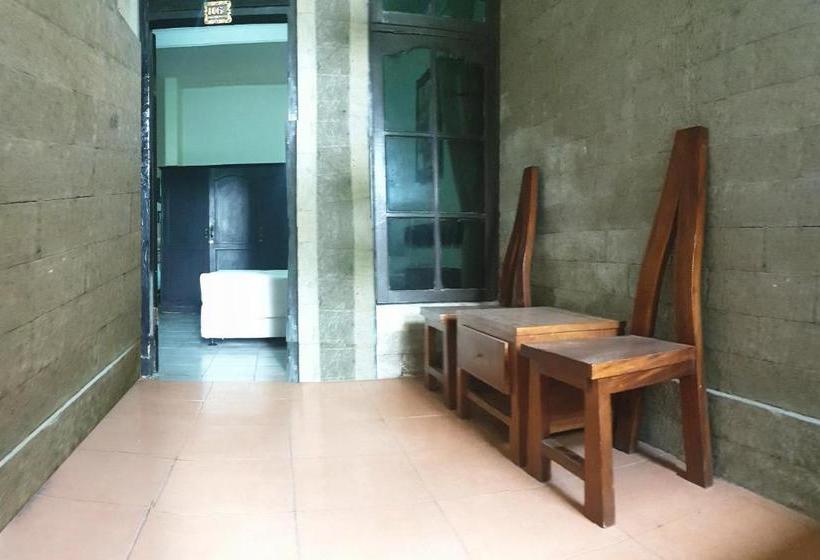 Отель Grand Chandra