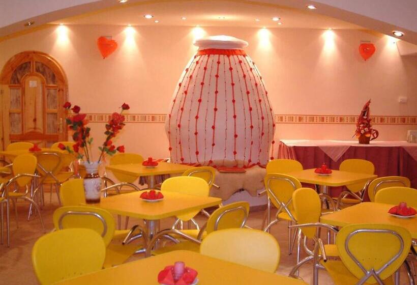 酒店 Hajdú Kastély