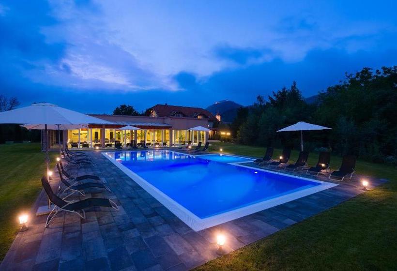 Honti Wellness és Konferencia Szálloda