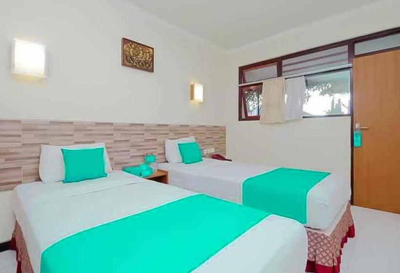هتل Lestari Near Lippo Plaza Mall Jember Mitra Reddoorz