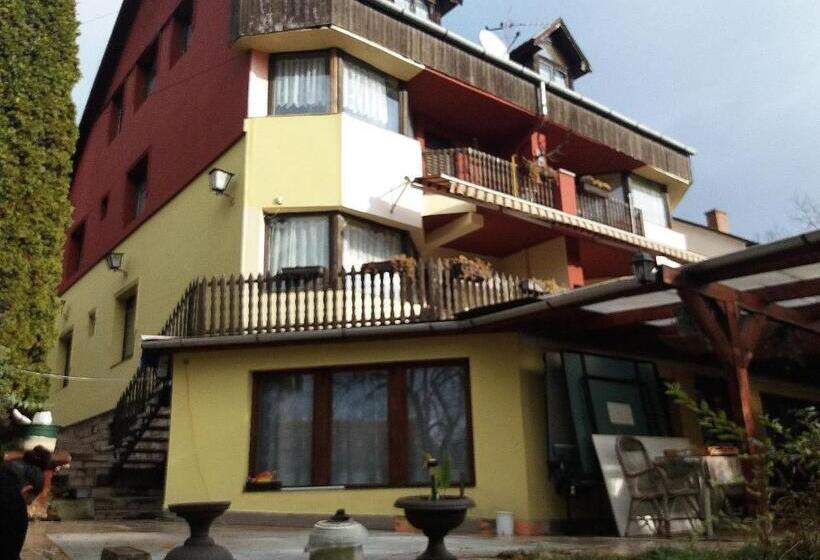 酒店 Lillafüred Kapuja