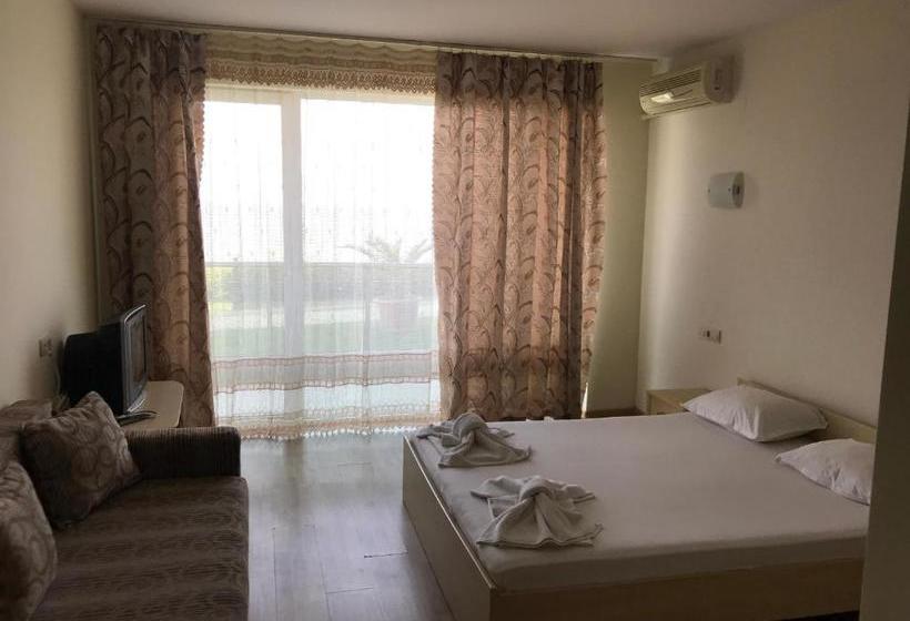 Lozenetz Beach Apartments