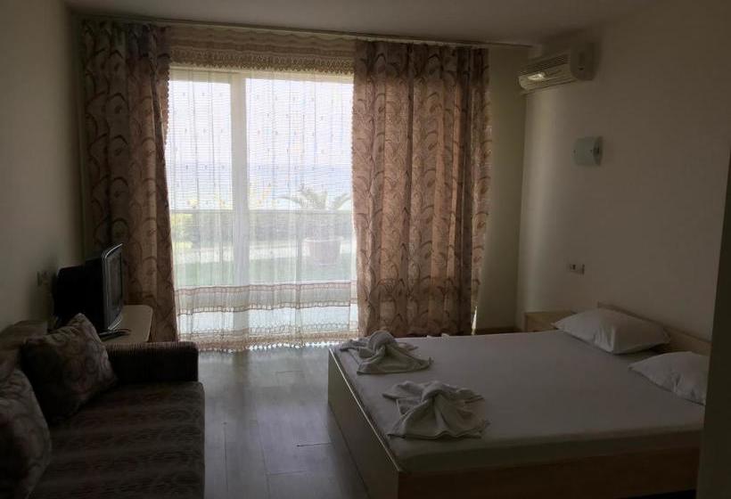 Lozenetz Beach Apartments