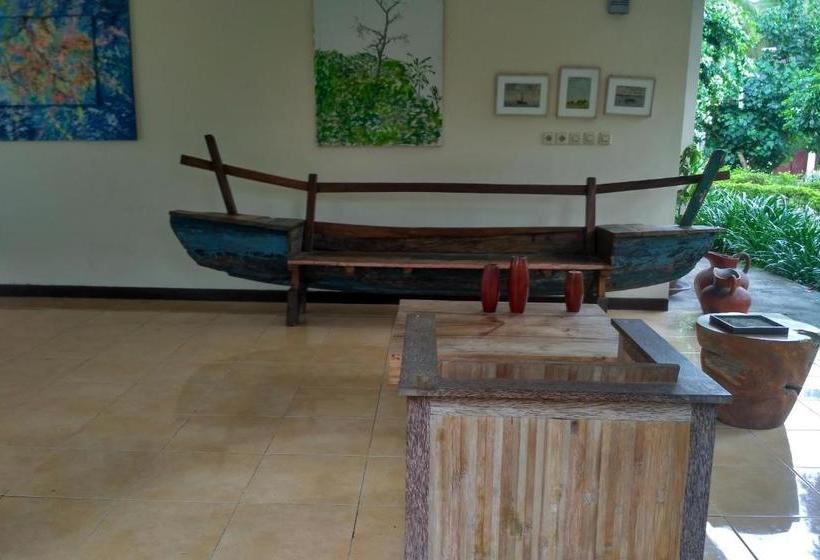 호텔 Capital O 2796 Medana Bay Marina