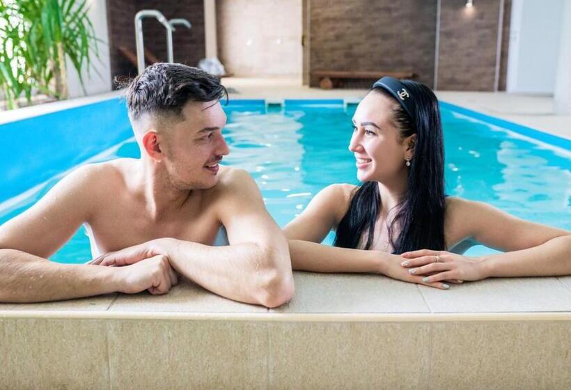 ホテル Median Hajdúnánás