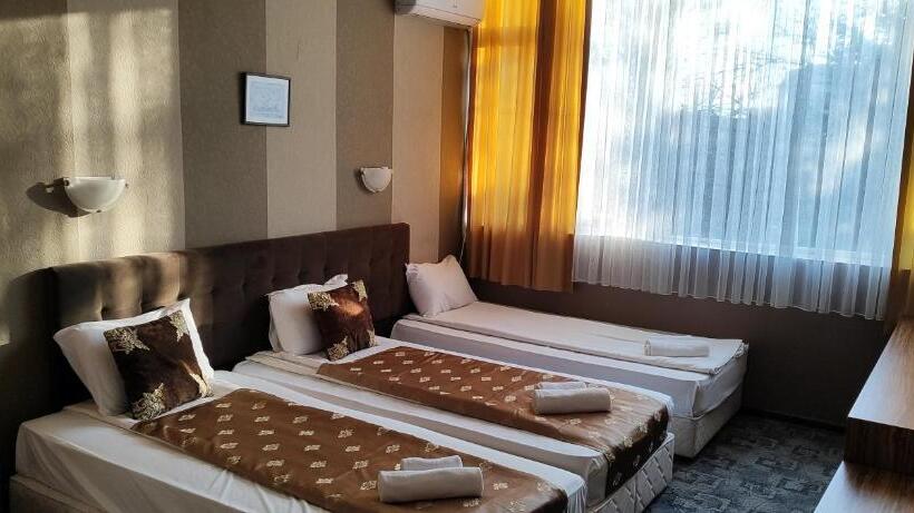 فندق Monte Cristo