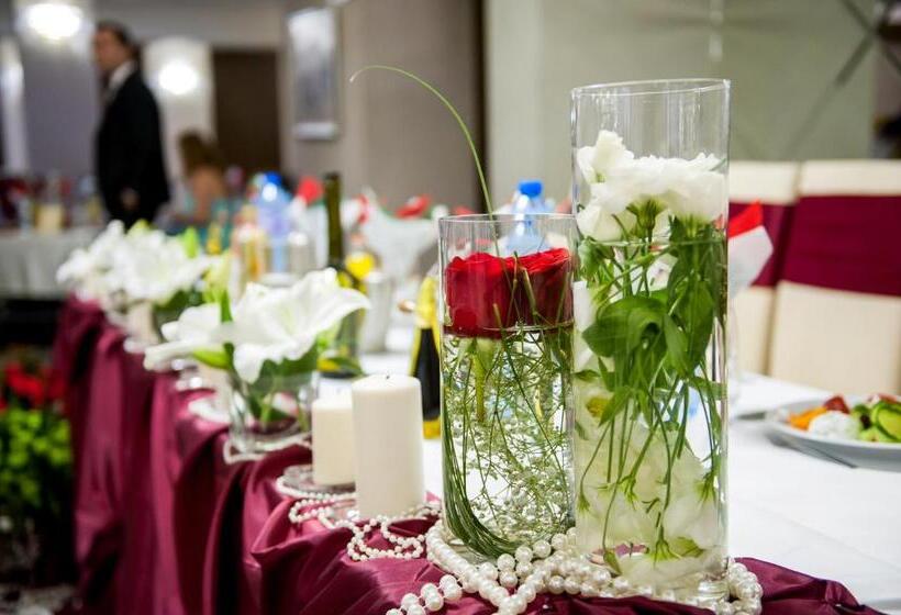 فندق Monte Cristo