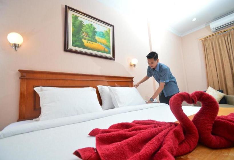 Edotel Syariah Nilam Sari Mitra Reddoorz