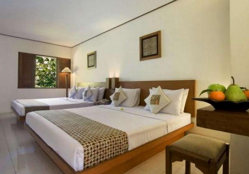 فندق Nyiur Indah Beach