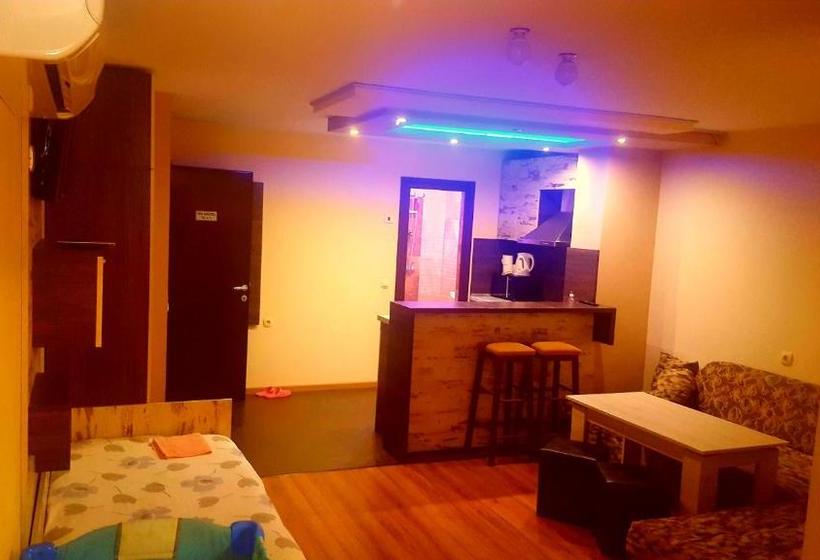 ホテル при братята Apartments & Studios