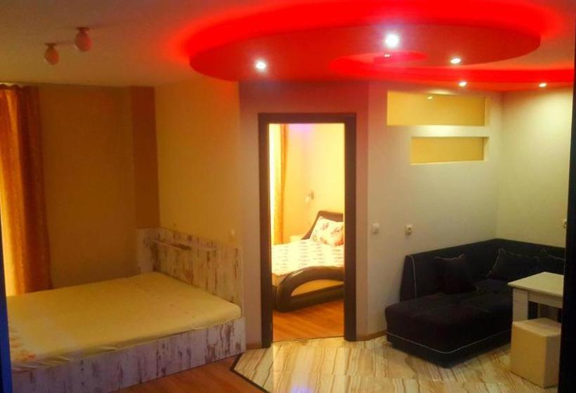 ホテル при братята Apartments & Studios