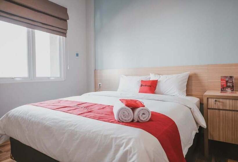酒店 Reddoorz Plus @ Karet Pedurenan 3