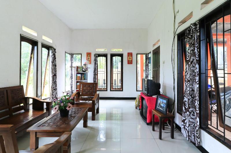 בית מלון כפרי Sentosa 76 Guest House