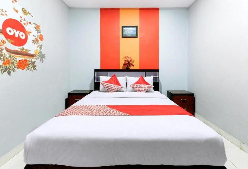 酒店 Reddoorz Plus @  Star 88