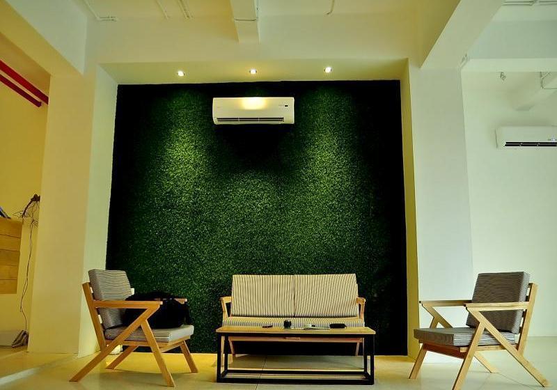 Отель Summer Bed And Breakfast