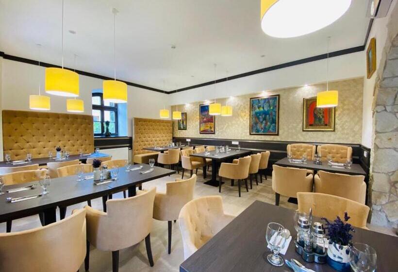 בית מלון כפרי Toldi Fogadó