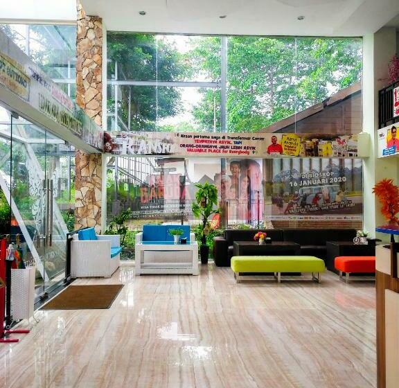 هتل Transformer Center