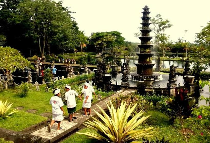 בית מלון כפרי Tulamben Backpacker