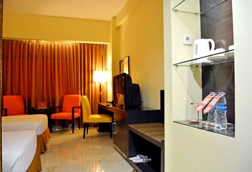 ホテル Zen Rooms Bandengan Selatan