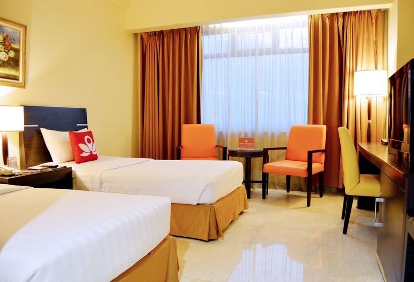 ホテル Zen Rooms Bandengan Selatan