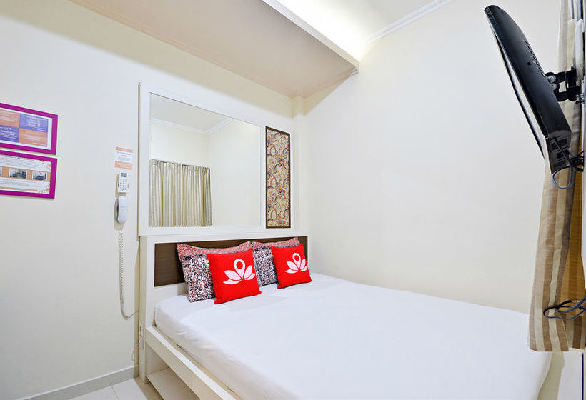 酒店 Zen Rooms Cideng Barat