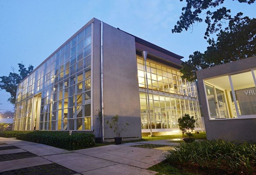 Отель Zen Rooms Halimun Palasari