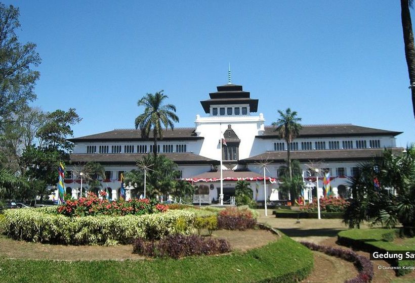 Отель Zen Rooms Halimun Palasari