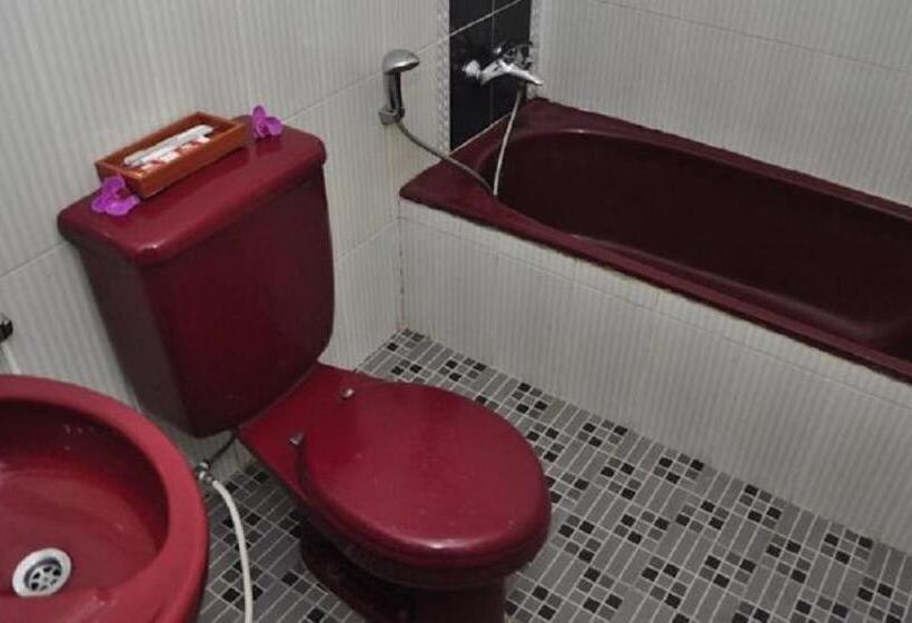 Отель Zuzu Sumeru