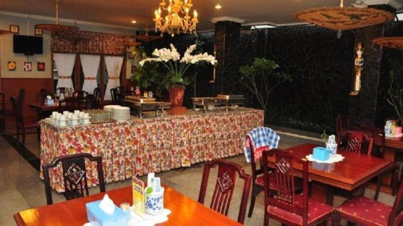 Отель Zuzu Sumeru