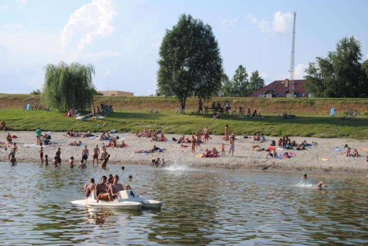 Napsugár Szálló Baja