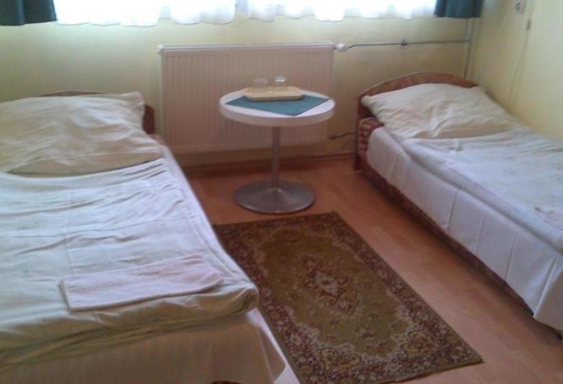 Napsugár Szálló Baja