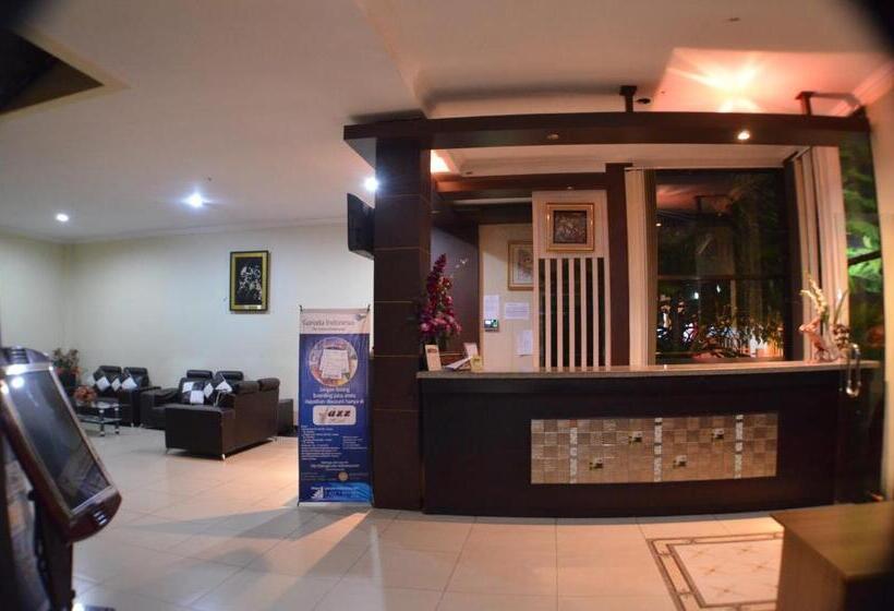 Jazz Hotel Palu