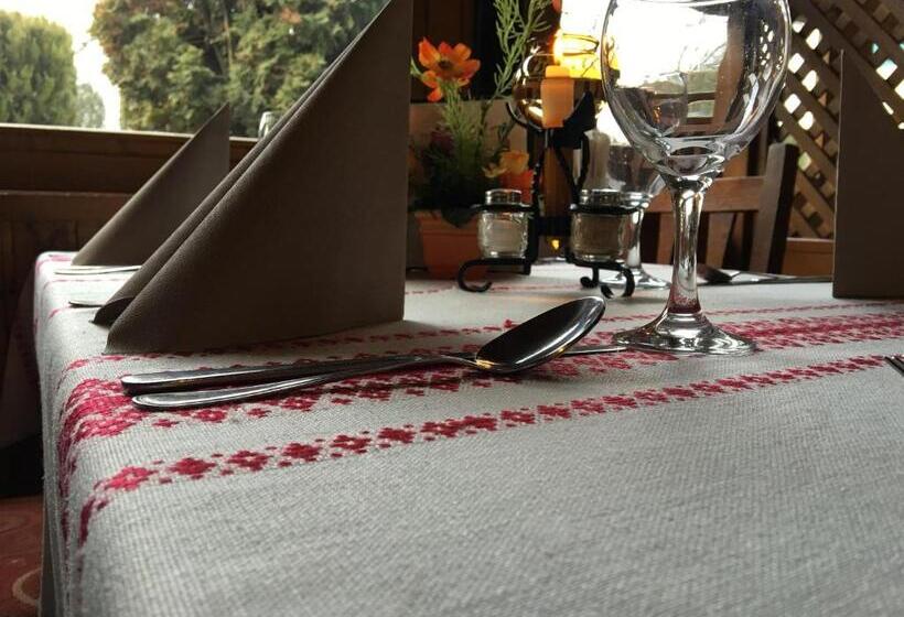 Kis Duna Motel & Camping