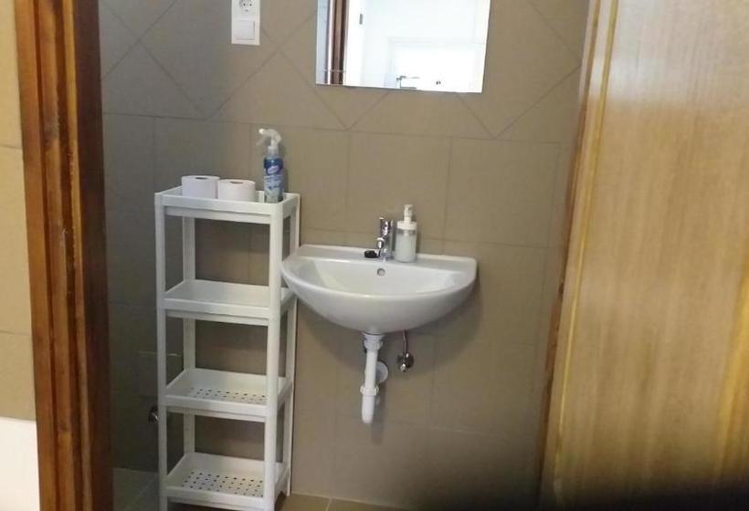 מוטל Kisdunapart 510