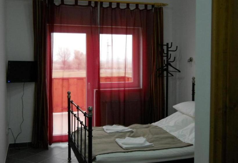 מוטל Kisdunapart 510