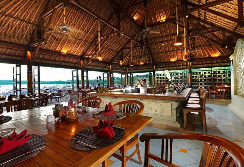 Mimpi Resort Menjangan