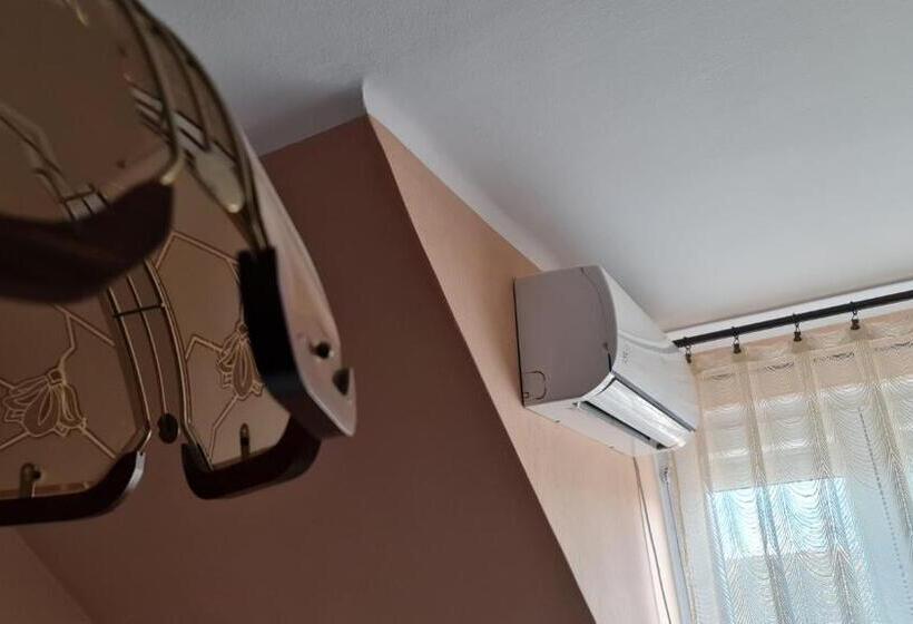 Oázis Hotel étterem